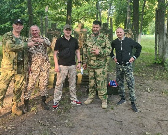 Владимир Лактюшин посетил расположение добровольческой бригады "Дон"