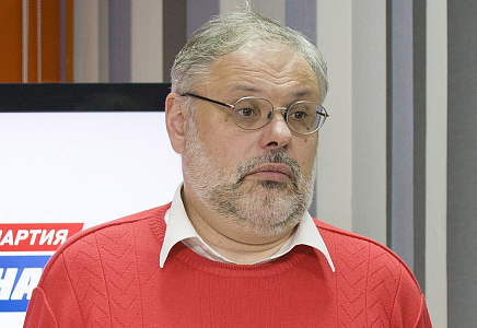 Михаил Хазин прокомментировал ситуацию с концессией на строительство поликлиник в Новосибирской области