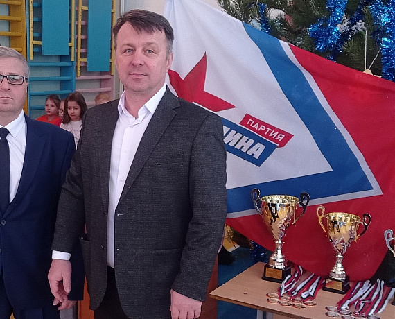 Депутат Кыштымского городского округа от "РОДИНЫ" Виталий Прохоров принял участие в организации турнира по пулевой стрельбе