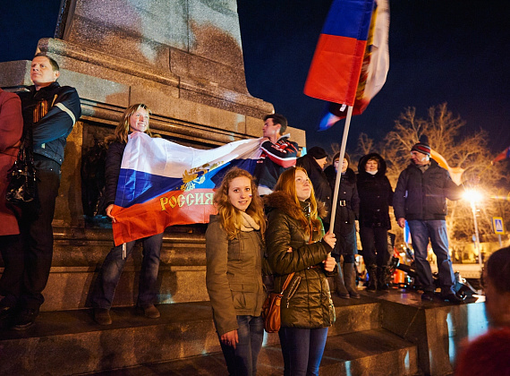 Митинг в Севастополе после референдума, выступление Алексея Журавлёва и Антона Тицкого, 16 марта 2014 г.
