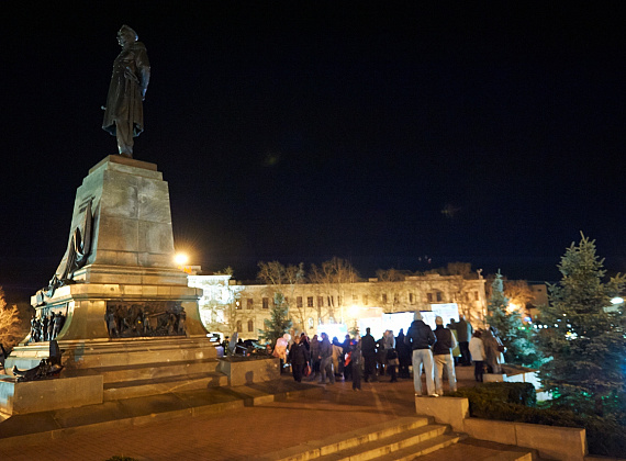 Российские флаги в Симферополе, Бахчисарае, Севастополе, 15 марта 2014 г.