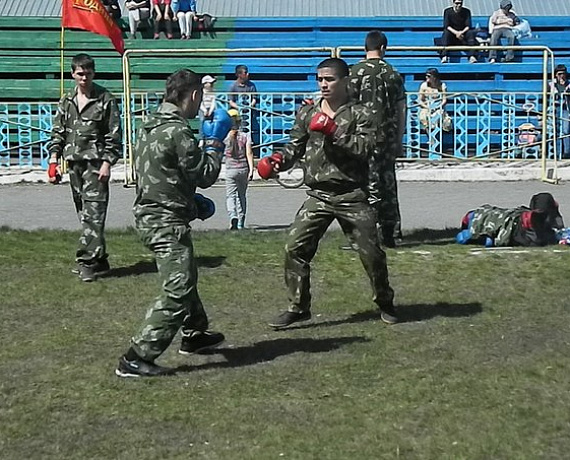 Челябинские родинцы провели мастер-класс по рукопашному бою на Урале