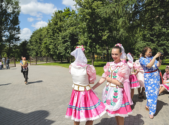 Дети из Донецка приняли участие в московском концерте, посвящённом Дню России, 12.06.15