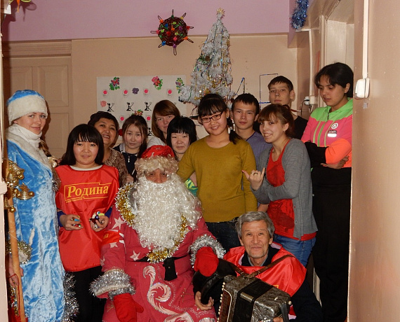 "РОДИНА" проведёт серию новогодних ёлок в Горно-Алтайске для детей-сирот