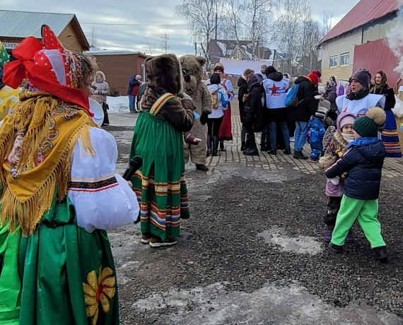 Подмосковная "РОДИНА" провела Масленицу для детей и взрослых