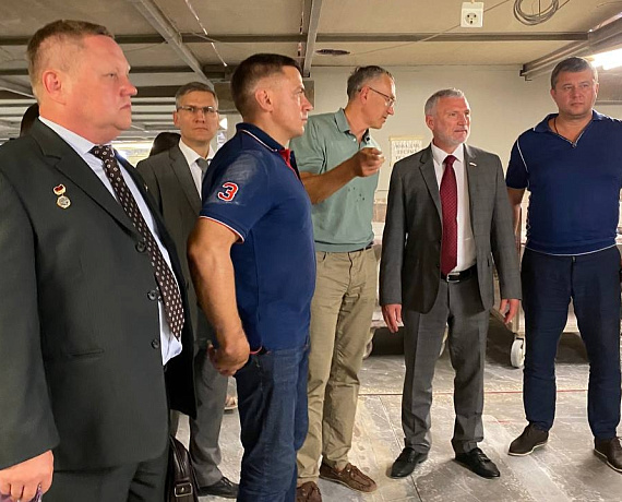 Алексей Журавлев посетил завод "Самарский Стройфарфор"