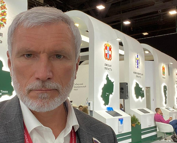 Лидер "РОДИНЫ" принимает участие в работе ПМЭФ-2021