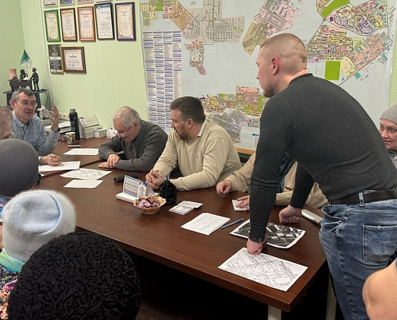 В общественной приемной Вячеслава Илюхина обсудили реализацию очередного наказа избирателей