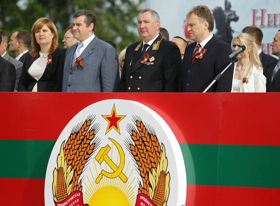 Визит российской делегации во главе с Рогозиным в ПМР, 9 мая 2014 г.