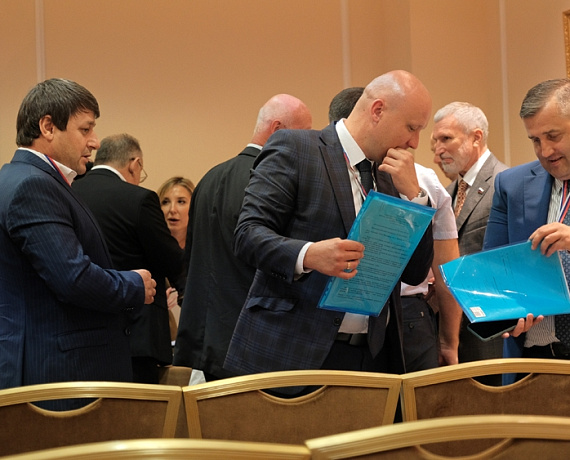 Журавлев представил на VII Cъезде основные тезисы предвыборной программы "РОДИНЫ"