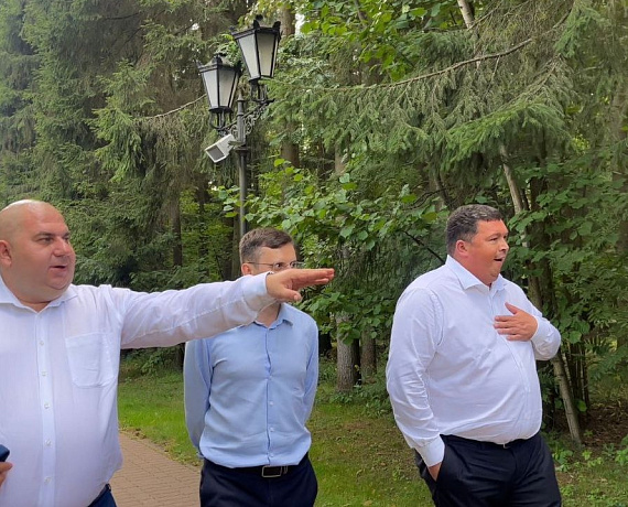 Кандидатам в депутаты от Подмосковной "РОДИНЫ" вручили удостоверения