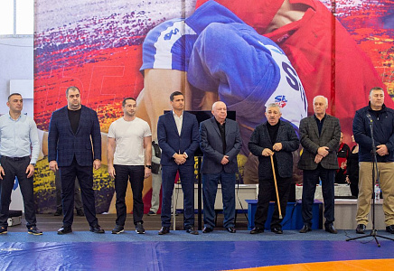 Осетинская "РОДИНА" помогла организовать соревнования по самбо