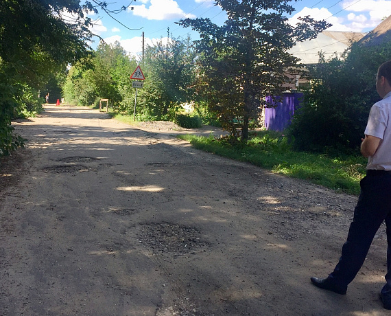 Среди жителей Коминтерновского района Воронежа проведен сбор наказов депутату Алексею Журавлеву