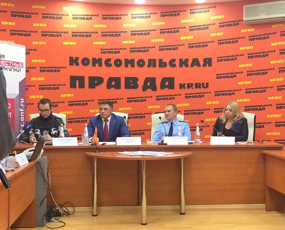 Вадим Нуждин презентовал новую версию "Серой книги"