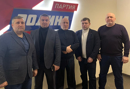 В Исполкоме "РОДИНЫ" прошла встреча с лидером "Гражданского комитета России"