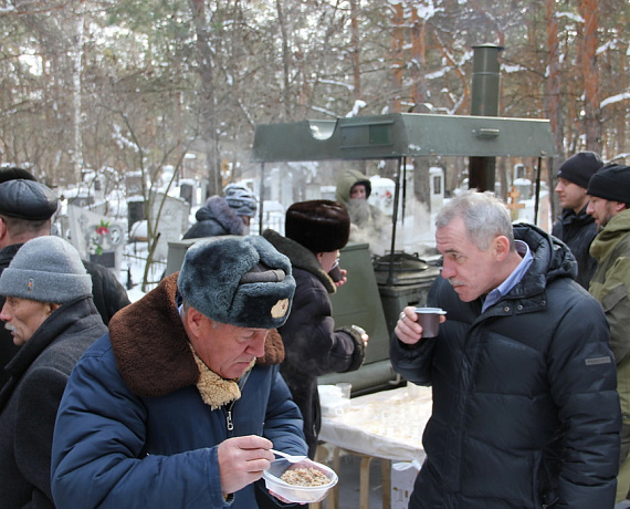 Самарская "РОДИНА" приняла участие в митинге и возложила цветы