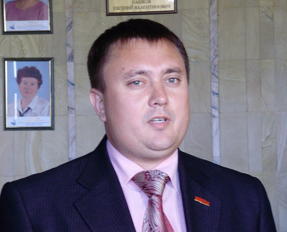Севастопольская "РОДИНА" помогает ветеранам в оформлении паспортов РФ