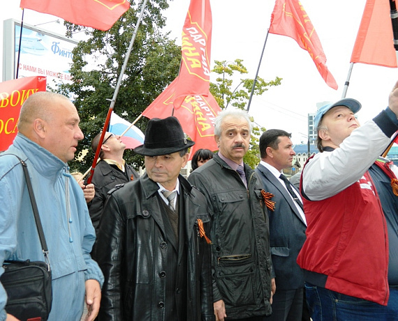 "РОДИНА" организовала шествие и митинг в Челябинске