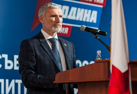 Лидер "РОДИНЫ": Лукашенко и оппозиция играют на нервах друг друга