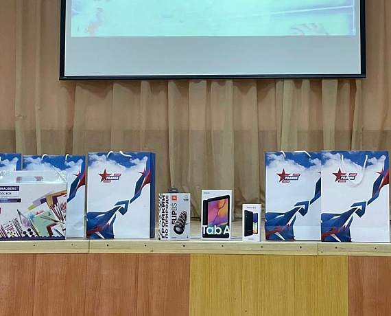 Подведены итоги конкурса рисунка ко Дню матери, который организовал депутат Госдумы Алексей Журавлев