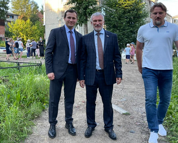 Жители Иркутска рассказали Алексею Журавлеву о своих проблемах