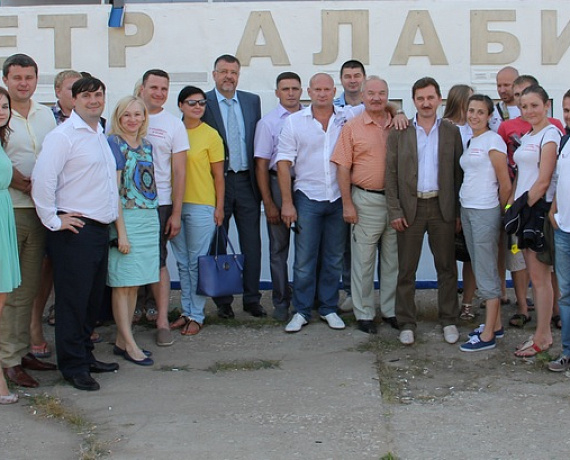 Самарские патриоты встретили национальную автоэкспедицию