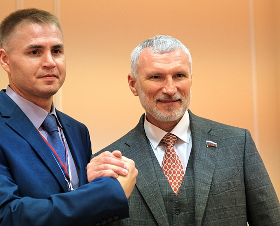 Журавлев представил на VII Cъезде основные тезисы предвыборной программы "РОДИНЫ"