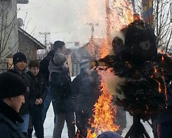 Оренбургские партийцы организовали масленичные гулянья