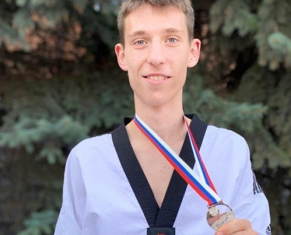 В офисе Ивановской "РОДИНЫ" вручили Благодарственные письма спортсменам-тхэквондистам