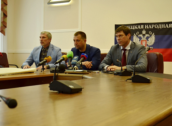 Алексей Журавлёв в Донецке: пресс-конференция, общение с прессой, интервью (часть 2), 12 июня 2014 г.