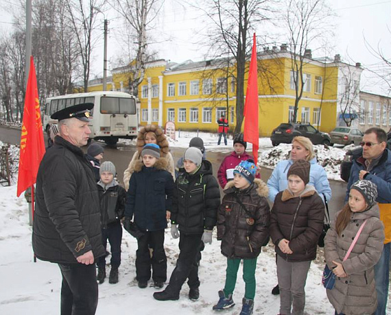 Ярославская "РОДИНА" организовала поездку в музей Русского флота