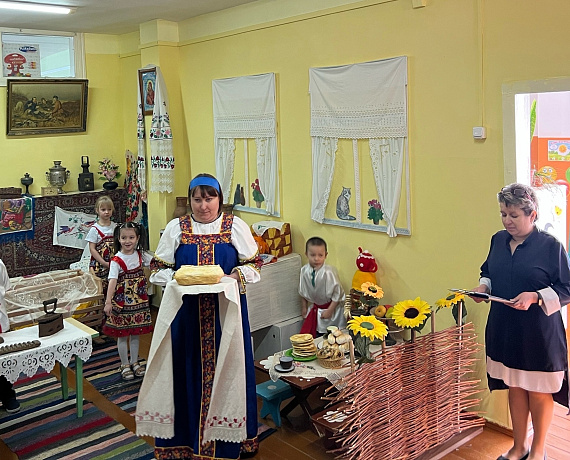 Игорь Борисов принял участие в образовательном семинаре