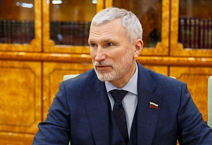 Алексей Журавлев предложил поправки к закону о публичной власти