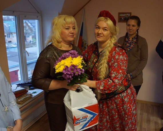 Подмосковная "РОДИНА" устроила чаепитие на День матери в Наро-Фоминске