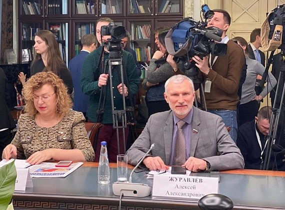 Алексей Журавлев на встрече политических партий в Общественной палате РФ (Москва, 25.03.2020)