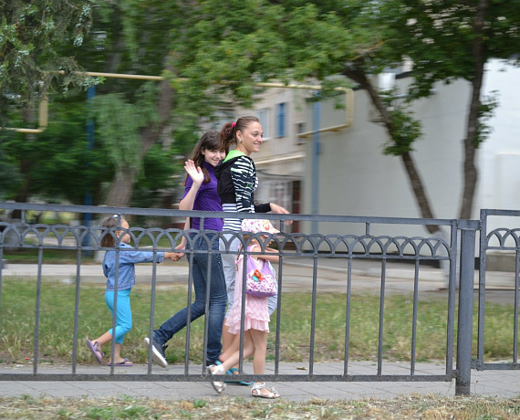 Партийцы устроили велопробег и автопробег в городе Керчь