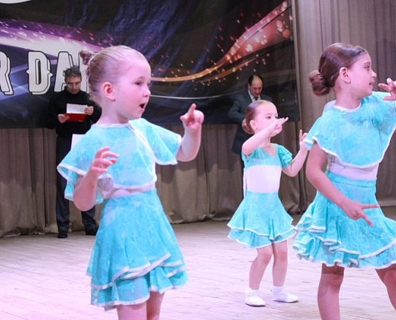 Депутаты "РОДИНЫ" поддержали фестиваль бальных танцев в Новосибирске