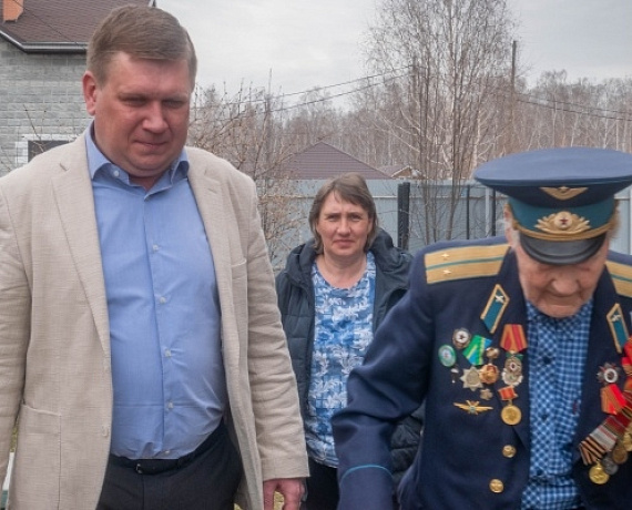 АКТИВ ЧЕЛЯБИНСКОЙ "РОДИНЫ" ПОЗДРАВИЛ ВЕТЕРАНА ВЕЛИКОЙ ОТЕЧЕСТВЕННОЙ ВОЙНЫ