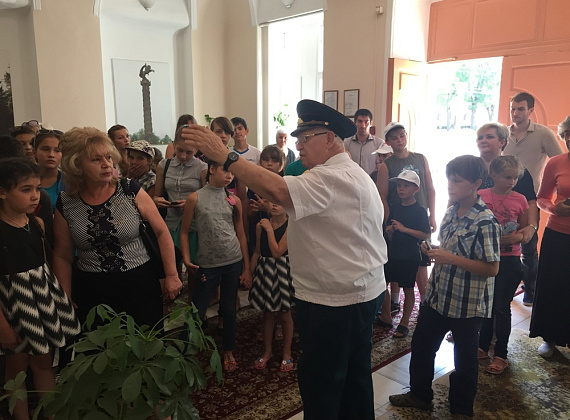 ПАРТИЯ «РОДИНА» ОРГАНИЗОВАЛА БЛАГОТВОРИТЕЛЬНУЮ АКЦИЮ ДЛЯ ДЕТЕЙ ИЗ ЛНР