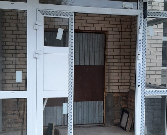 АЛЕКСАНДР ГУБАРЕВ ВСТРЕТИЛСЯ С ДОЛЬЩИКАМИ ПРОБЛЕМНОГО ДОМА В ЯРОСЛАВЛЕ