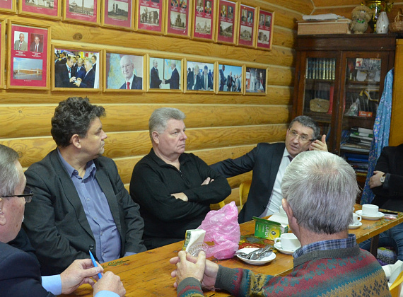 ОРЕНБУРГСКАЯ «РОДИНА» ПРЕДЛАГАЕТ ВОЗРОДИТЬ КАЗАЧЕСТВО