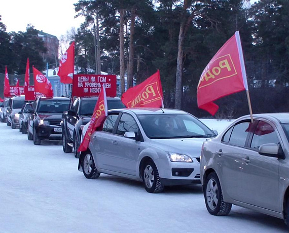 Фёдор Юрин: Цены на бензин продолжают оставаться на завышенном уровне