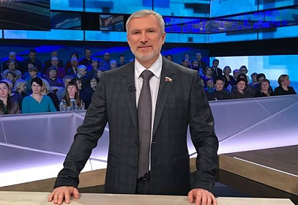 Журавлев: Зеленскому нечего предложить народу Украины, кроме как единения