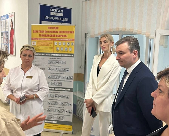 Делегация партии "РОДИНА" и Госдумы посетила Астраханскую область