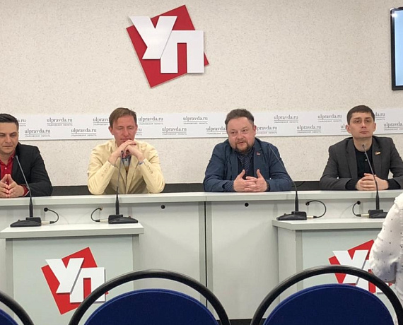 Федор Бирюков с рабочим визитом посетил Ульяновск