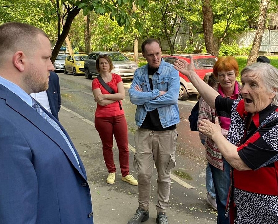 Продолжается работа Московской "РОДИНЫ" с ситуацией с некачественным капремонтом в Черемушках