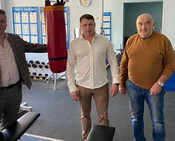 Федор Лугинин и Александр Марголин поздравили юных спортсменов с Днем защиты детей