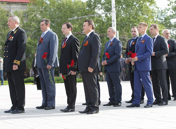 Визит российской делегации во главе с Рогозиным в ПМР, 9 мая 2014 г.
