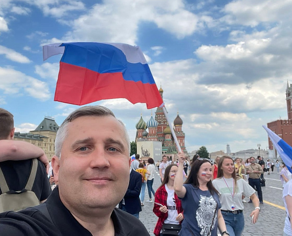 Делегация партии "РОДИНА" в День России посетила большой концерт на Красной площади