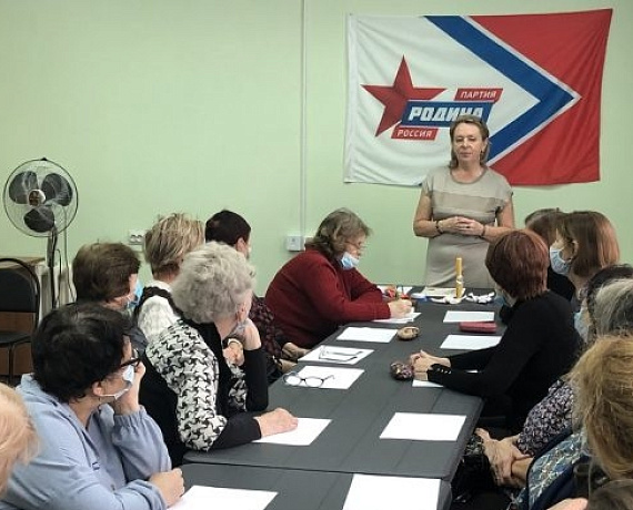 В общественных приемных Вячеслава Илюхина регулярно проводятся бесплатные мастер-классы